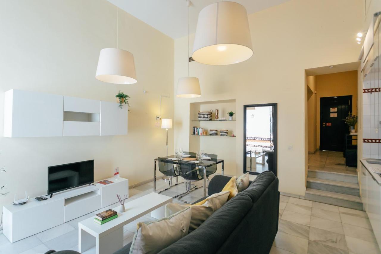 Appartamento AlohaMundi San Vicente Siviglia Esterno foto